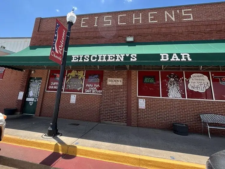 Eischen's Bar exterior