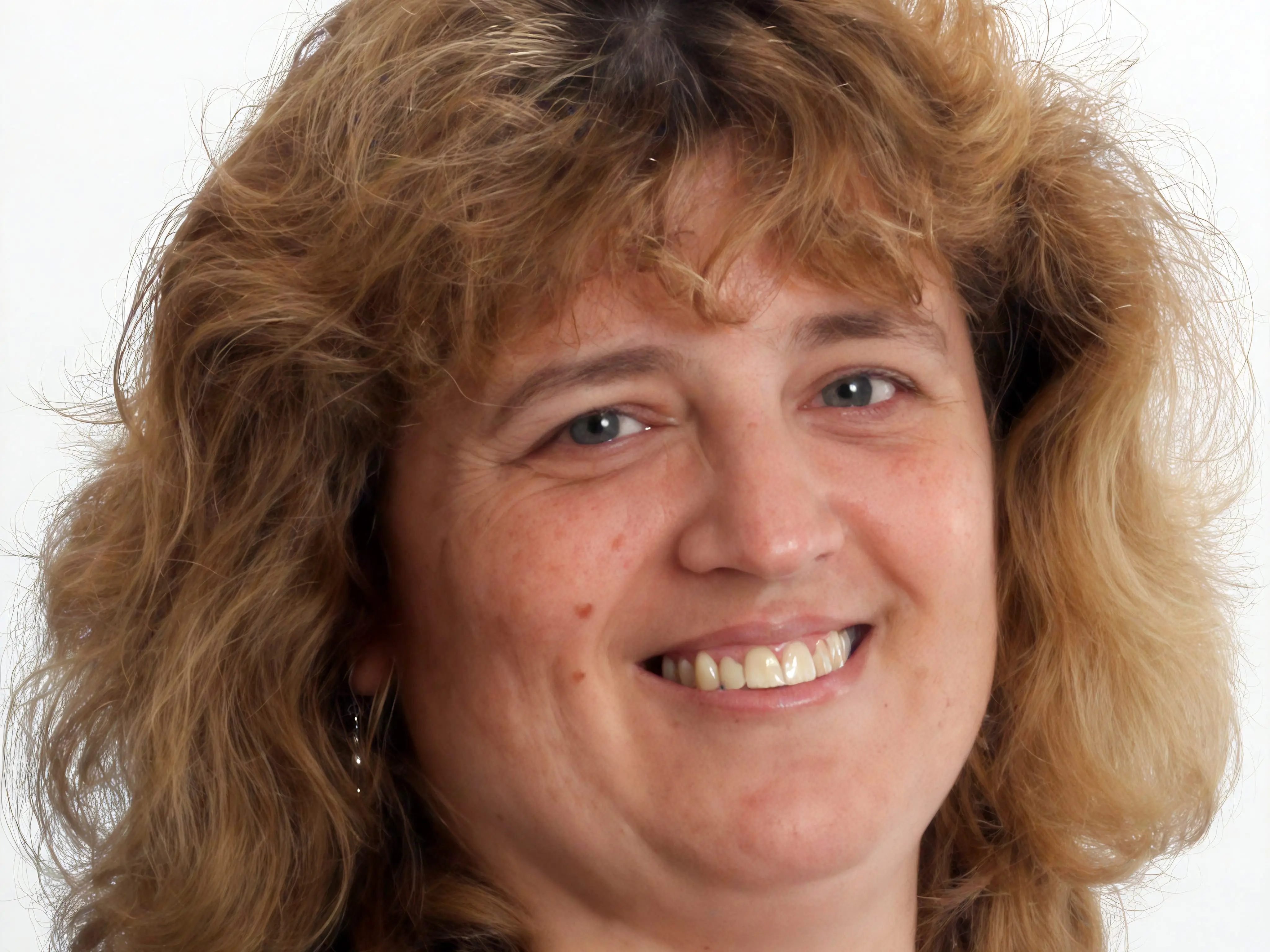 Christina Jones headshot