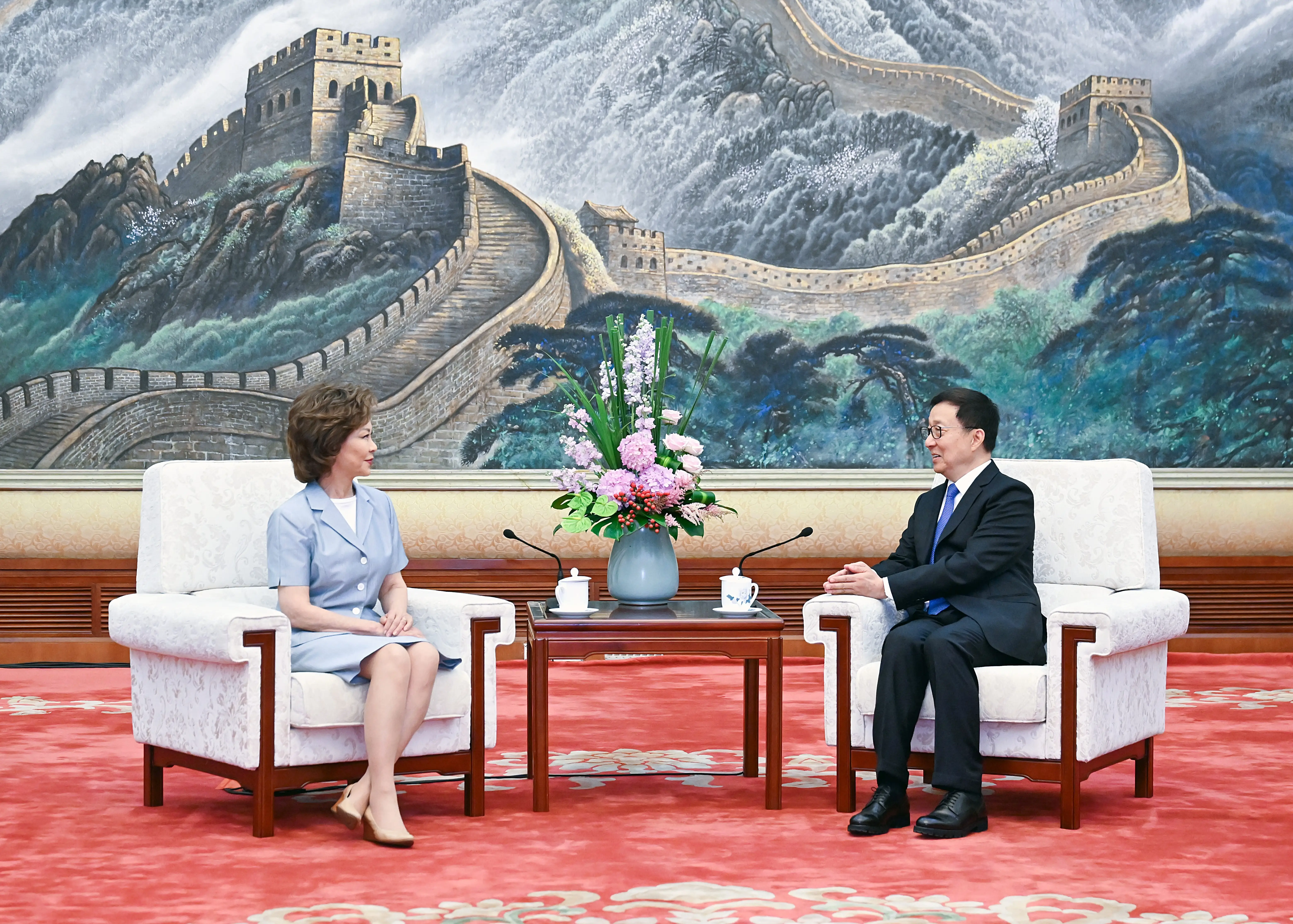 Elaine Chao meets with Chinese Vice President Han Zheng.