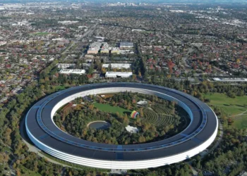 AI is rewriting the Big Tech org chart. See which roles are getting hit the most.