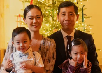 I gave up my investment banking career to operate short-term rentals. Now I can be the father I want to be.