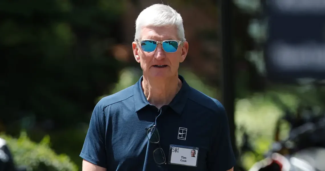 Apple accuses OpenAI of playing dirty in the AI talent wars