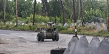 Ukraine’s war robot usage jumped 122% in 6 months as the frontline ‘kill zone’ for human troops grows