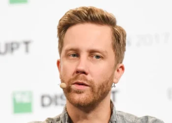 Anthropic’s latest big-name hire: Monzo cofounder Tom Blomfield