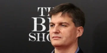 Michael Burry’s grim warnings are a ‘godsend,’ star tech investor says