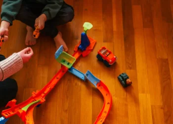 I thought I’d get my kid mostly simple, no-tech toys. Things changed, and I have no regrets.