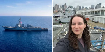 I got a rare tour of USS Farragut, an Arleigh Burke-class guided-missile destroyer in the US Navy. Take a look.