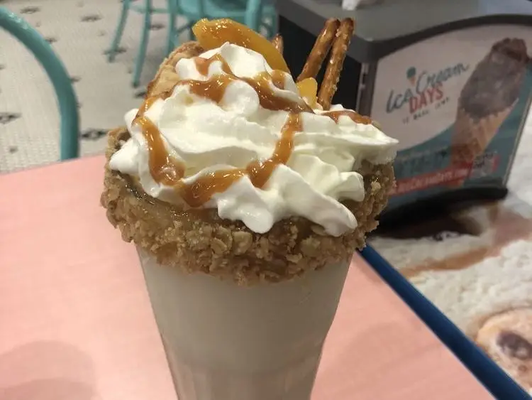 Wells Visitor Center & Ice Cream Parlor
