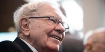 Warren Buffett says he’ll donate his entire Berkshire fortune ‘one way or another’ by 2034
