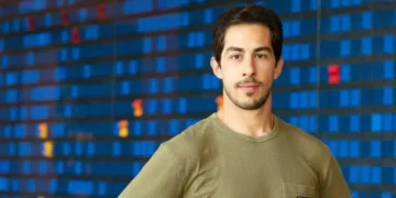 This startup is betting job seekers will pay to land a job