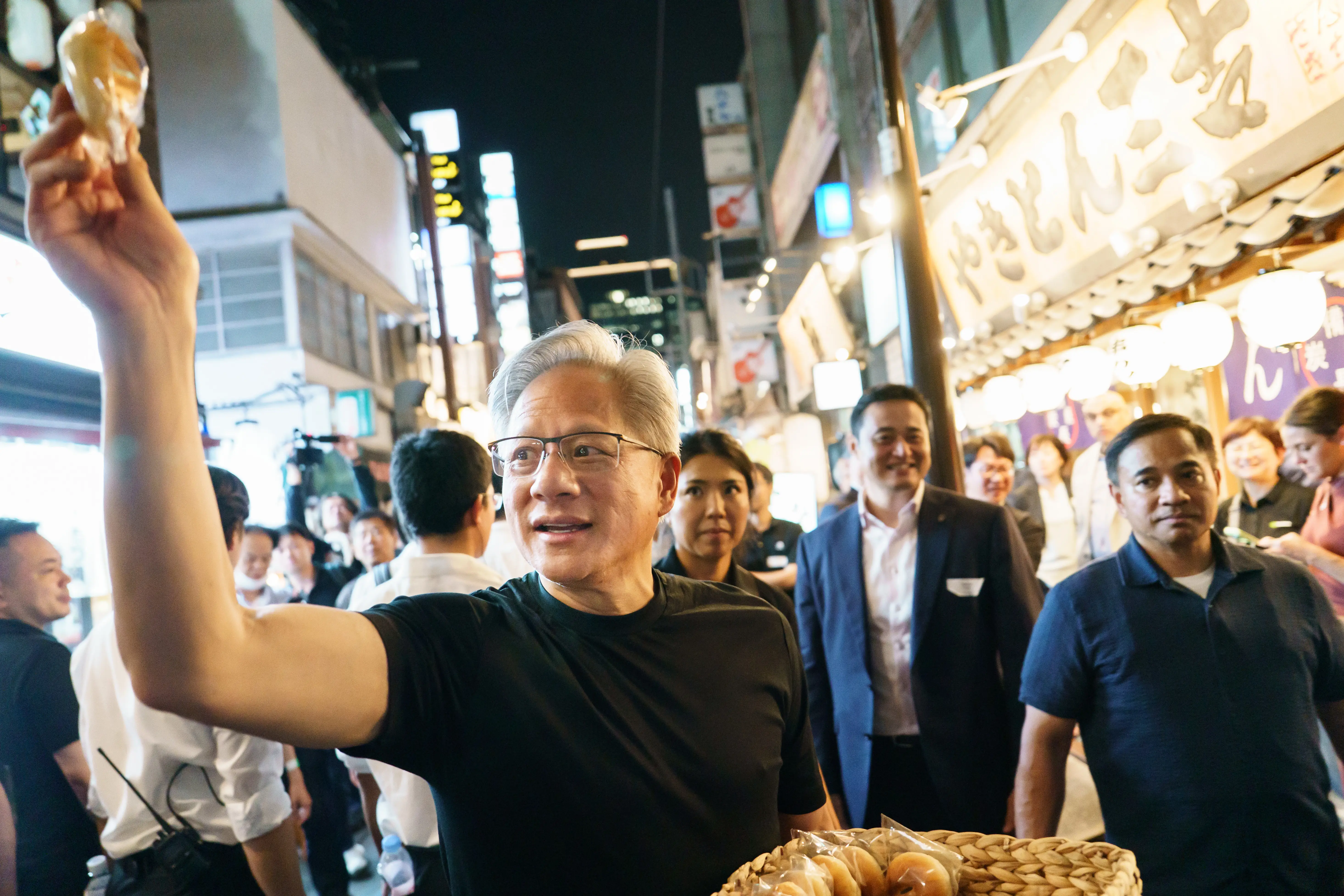 Jensen Huang hands out red bean buns