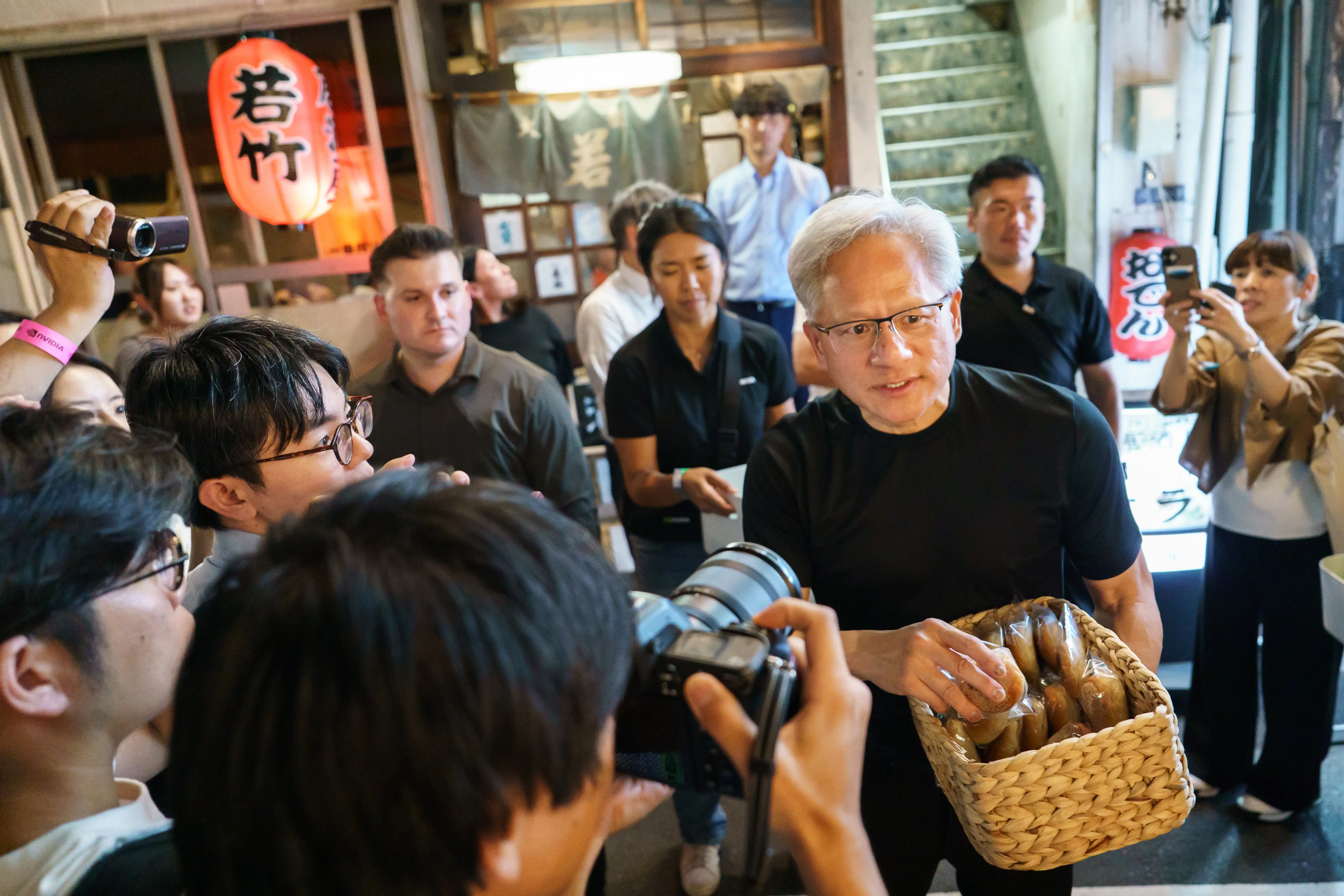 jensen huang hands out red bean buns