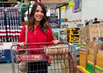 As a registered dietitian and executive member, I always stock up on these 7 Costco items for budget-friendly meals