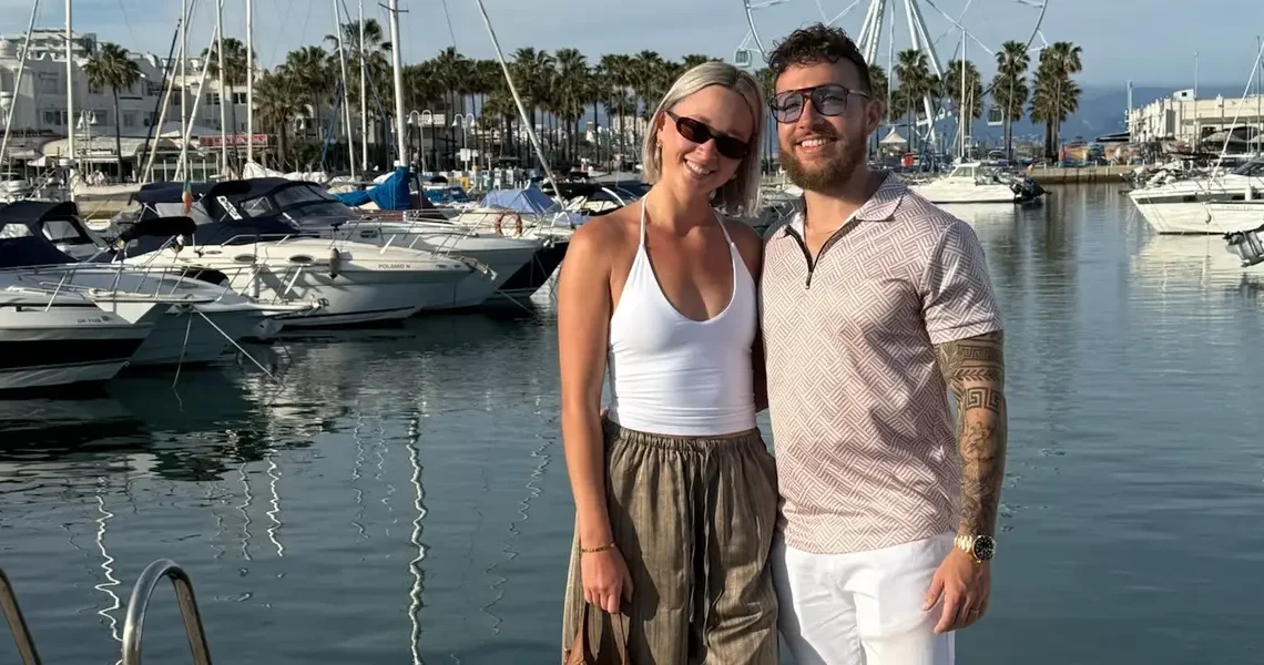A financially independent millennial shares 2 ‘golden rules’ of real estate that helped him build wealth