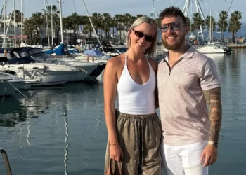 A financially independent millennial shares 2 ‘golden rules’ of real estate that helped him build wealth