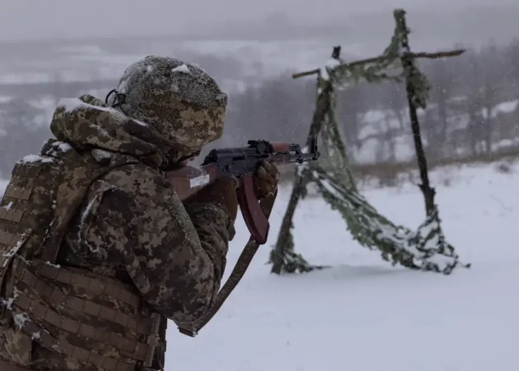 Ukrainian infiltration missions get a lot harder when winter strips away their cover, special operator says