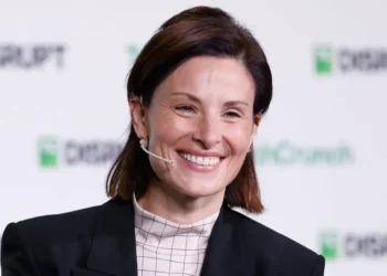Netflix’s top product exec says all employees should have an ‘aspiration for AI fluency’