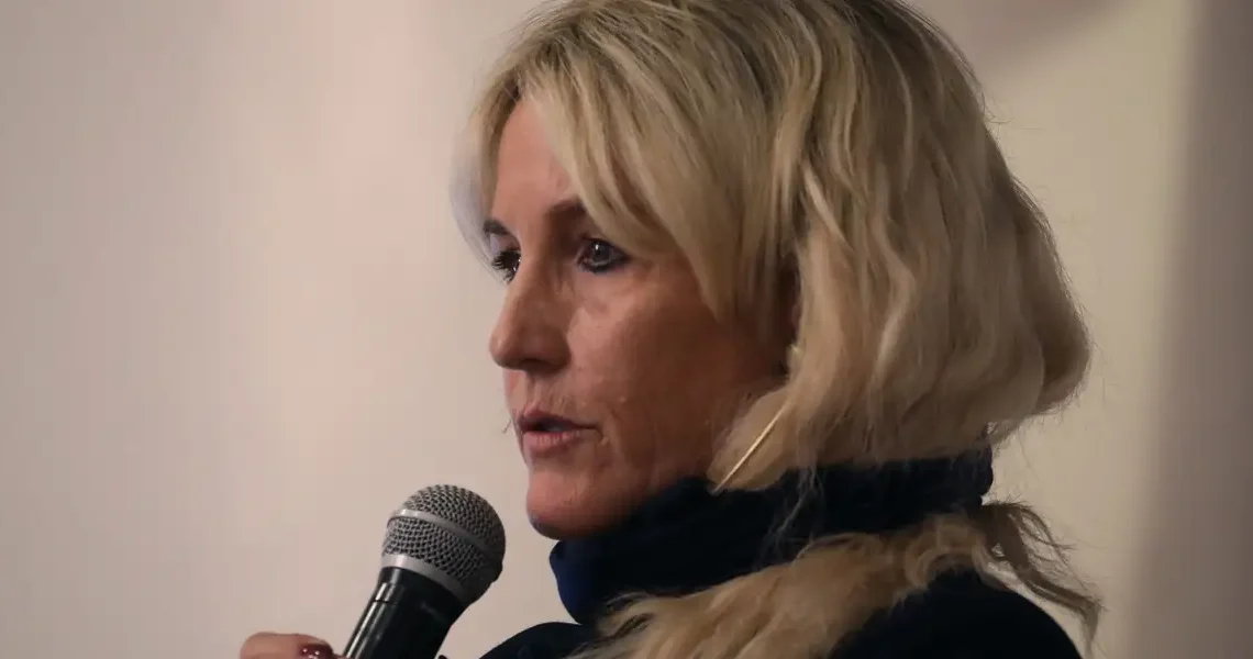 Erin Brockovich’s crusade against data centers is going crowd-sourced