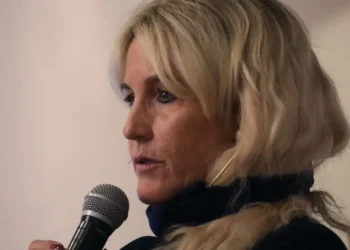 Erin Brockovich’s crusade against data centers is going crowd-sourced
