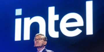 Intel plans layoffs within its data center group