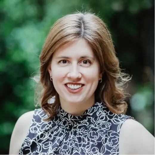 Lorene Locke headshot