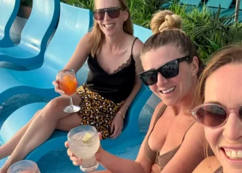 7 kids, 3 moms, and 1 giant cruise ship.  We finally booked a trip that felt like a real vacation.