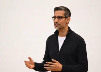 Google’s Gemini app nips at ChatGPT’s heels as it nears 1 billion users