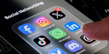 What if Facebook just becomes TikTok? We may find out soon.