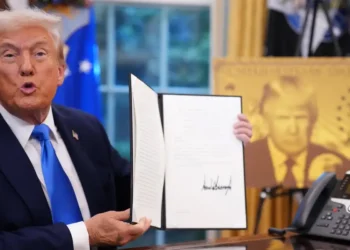 A federal appeals court rejects Trump’s bid to keep in place the $100,000 H-1B visa fee