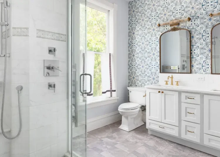 11 things to get rid of in your bathroom, according to interior designers