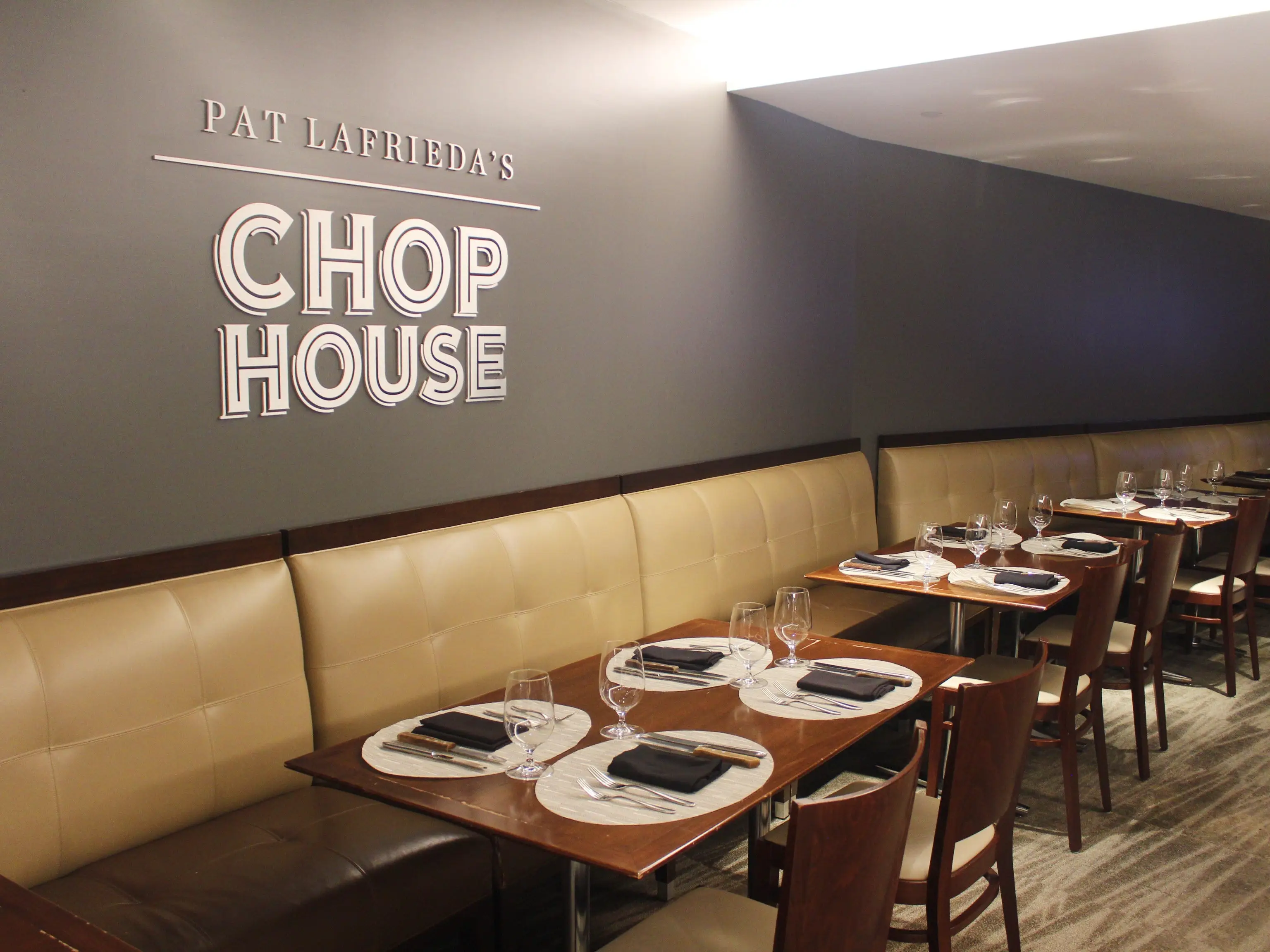pat lafriedas chophouse citi field