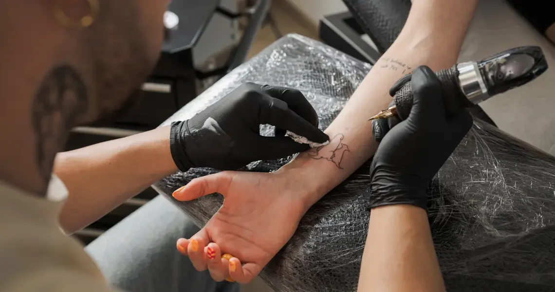 An AI startup’s tattoo-for-an-interview stunt set off a Silicon Valley backlash. Now the founder is apologizing.