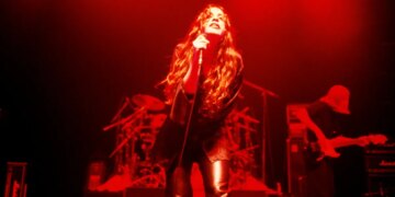 31 Years Ago, This Future Alt-Rock Icon Released a Biting Single Ripped Straight From Her Diary
