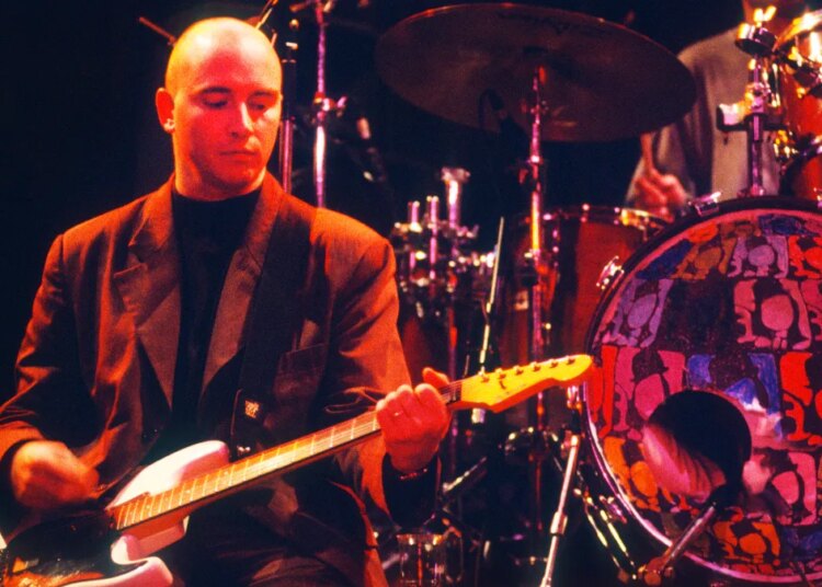 3 Albums That Still Sound so Good, You Won’t Believe They Came Out 30 Years Ago