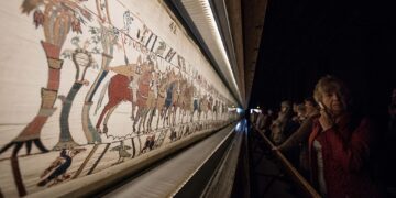 Historic Bayeux Tapestry Returns to U.K. for First Time in Nearly 1,000 Years