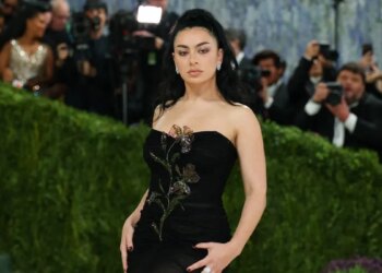 Charli XCX Gets Candid About What Makes Her Feel Like an ‘Outsider’ in Both the Music Industry and Her Family
