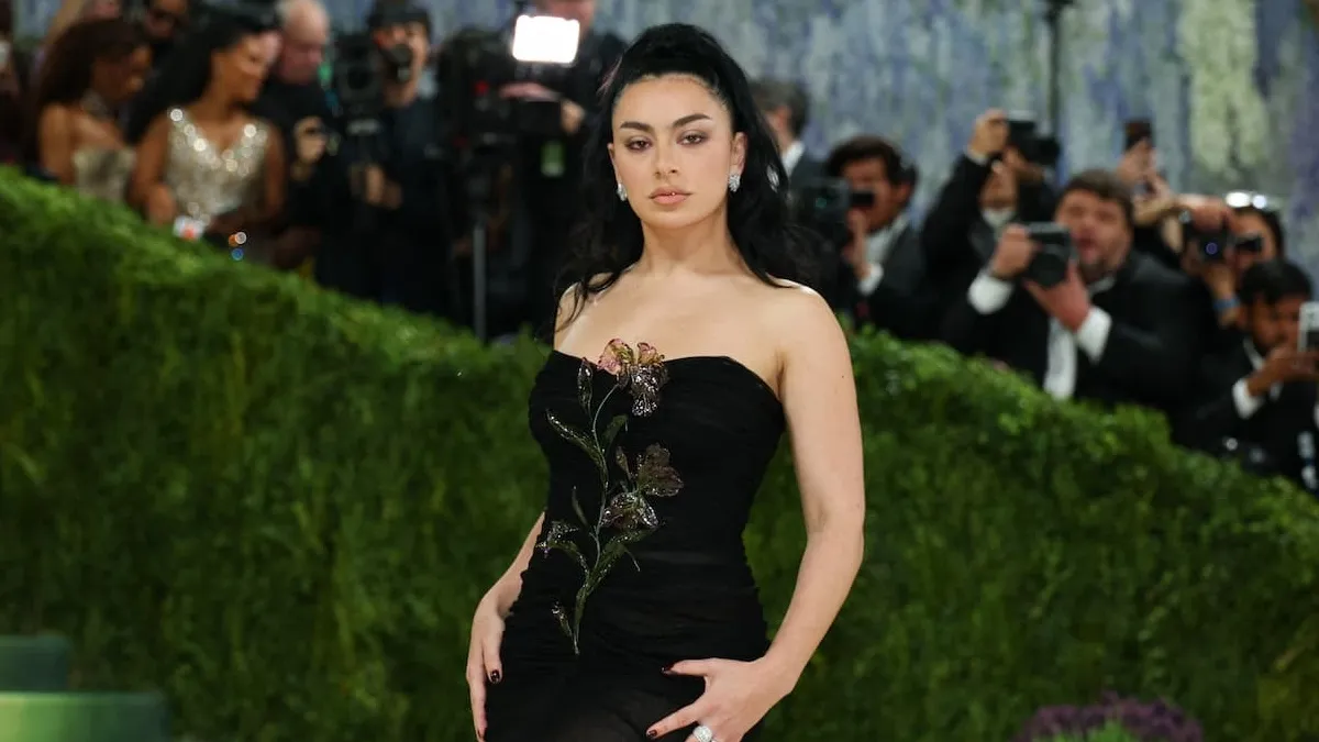 Charli XCX Gets Candid About What Makes Her Feel Like an ‘Outsider’ in Both the Music Industry and Her Family