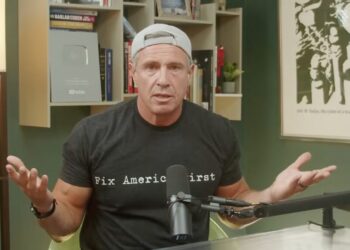 Chris Cuomo Ironically Runs Sleep Tech Ads While Trolling Trump for Dozing at Lindsey Graham Funeral