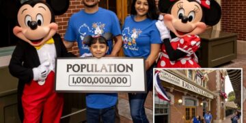 Arizona boy named Disneyland’s one billionth guest on his 8th birthday in memorable ceremony