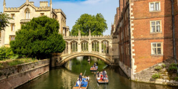 Oxford vs. Cambridge: A guide to visiting England’s rival college towns