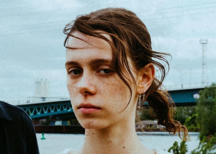 Gen Z Is Blaming Their Parents for Their Problems, and Psychologists Say They Have a Point