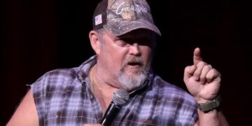Larry the Cable Guy Sends a Blunt Message About Comedy ‘Woke’ America