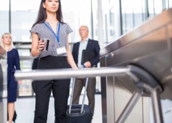 Despite return-to-office-crackdowns, remote work is alive and well as the rate has barely changed over the last two years