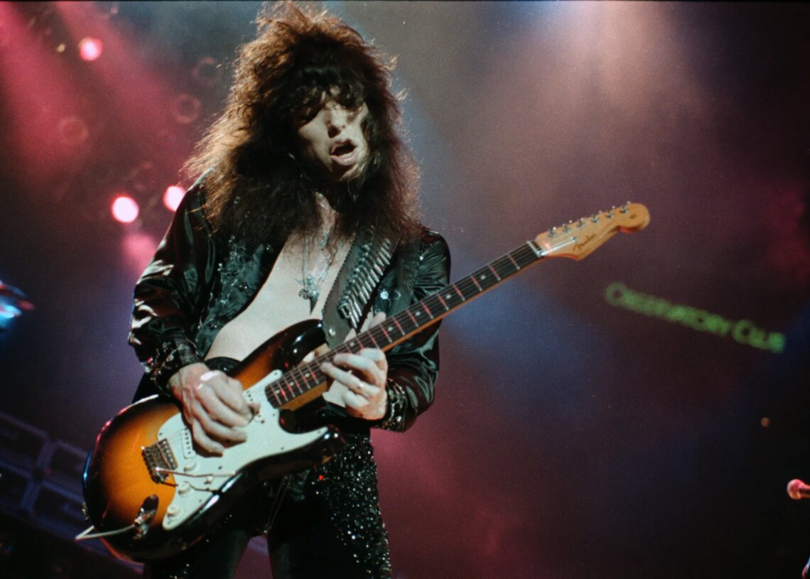 After a Severe Vocal Injury, Legendary Hair Metal Frontman Has Completely Lost His Singing Voice
