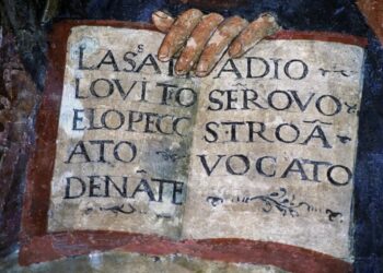 What really happens when a language dies