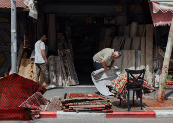 Israel’s Economy Is Thriving. Many Israelis Are Not.