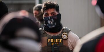 States Want ICE Agents to Show Their Faces. The Trump Administration Is Blocking Them