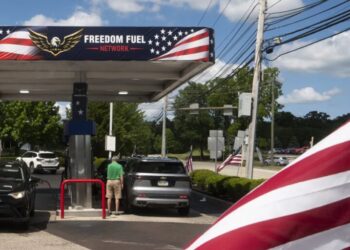 Meet ‘Freedom Fuel Network’ stations, a new chain with cheaper gas and mysterious origins