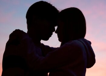Introducing the ‘August Theory,’ the Dating Trend That Could Bring Your Ex Back