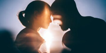 Introducing ‘Quiet Dating,’ the Trend for People Tired of Performing Their Love Lives Online
